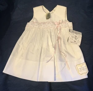 VINTAGE 1970er Jahre Nanouchka weiß & rosa Babykleid Größe M SAKS 5th AVENUE neu mit Etikett - Bild 1 von 5