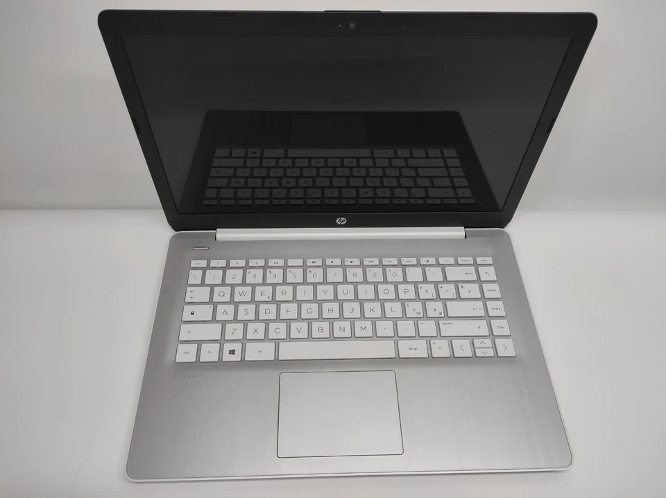 NOTEBOOK HP 14-DS0000NL AMD A4-9120E 4GB RAM 64GB SSD WIFI W10 WEBCAM - Immagine 1 di 4