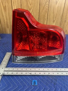 2005-2007 Volvo S60R V70R Passenger RH Right Brake Tail Light Lamp OEM #1184EM - Picture 1 of 13
