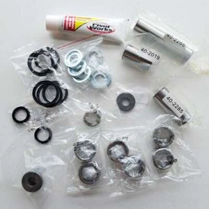 Kit cuscinetti di collegamento Pivot Works - KXF250 06-20, KXF450 06-18, KLX450R 08-19 - Foto 1 di 7