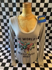 BATMAN SUPERMAN Worlds GREATEST SUPER HEROES T-Shirt FLASH Green Lantern Sz S - Picture 1 of 8