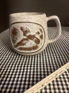 Vintage Goss Speckled Drip Glaze Pottery Mug Pheasant Vermont - Picture 1 of 8