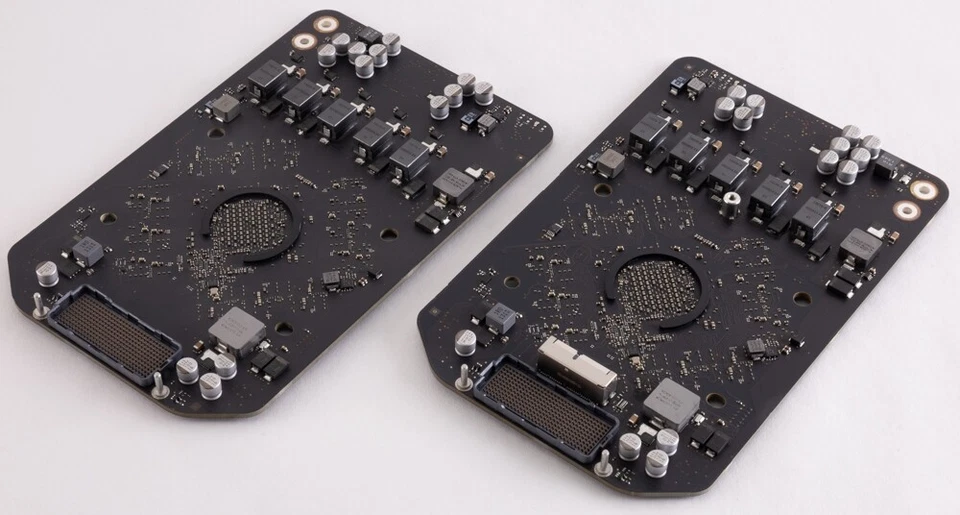 2 X AMD FirePro D700 6GB Video Cards - Pair A & B - For Mac Pro 2013 6,1 A1481 - Image 1 of 4