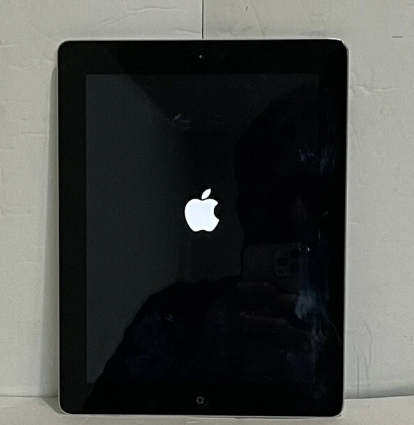 Apple iPad Gen 4 - A1458 - 32Gb - WiFi - 9.7 inch - Silver