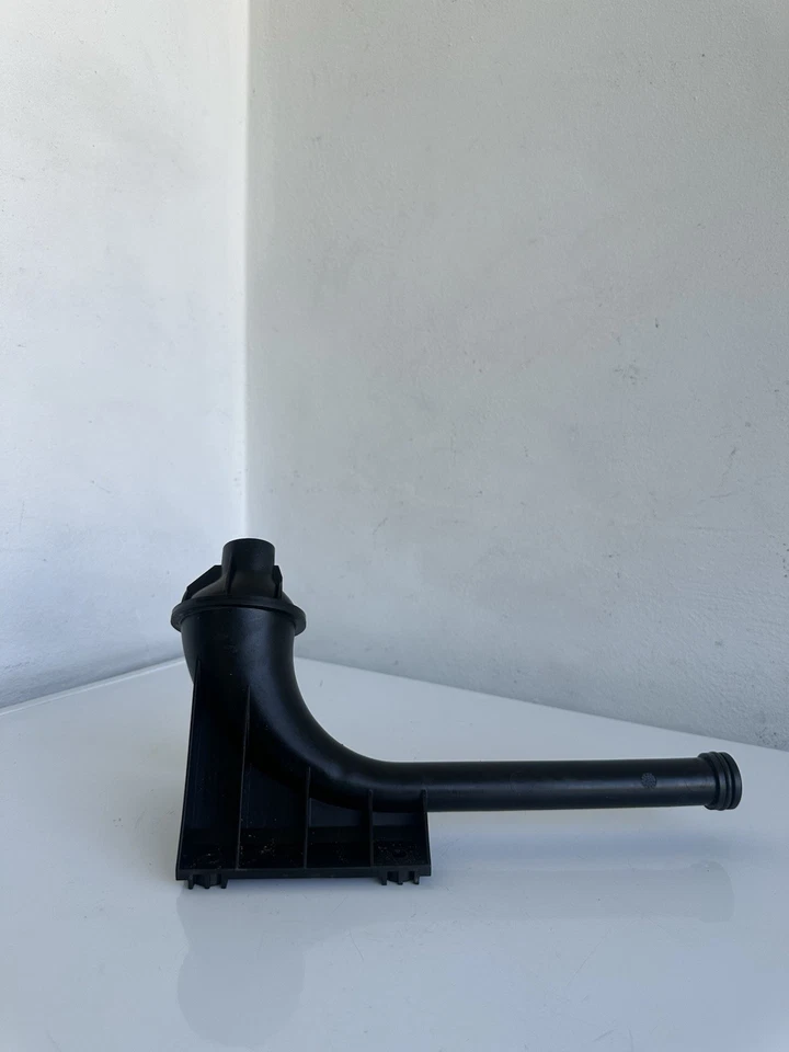 07-11 BMW 328i RWD N52 Engine Oil Pump Sump Pickup Tube OEM - Image 1 of 4