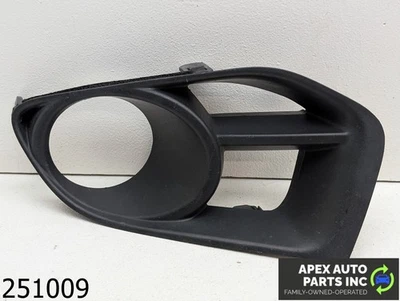 OEM 2012 Nissan Murano 3.5L Fog Light Trim Left Driver - Imagem 1 de 4