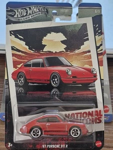 Hotwheels Silver Series '67 Porsche 911 R National Icons - Picture 1 of 4