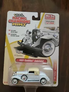 1931 Cadillac Cabriolet Blanco 1/64 Modelo Diecast Coche de Carreras Campeones RCCP1008 - Imagen 1 de 2