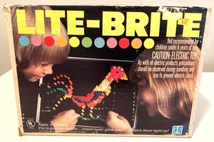 Lite Brite Vintage 1978 Hasbro Testé & Fonctionne 31 Occasion/20 Feuilles Neuf 417 Feux - Photo 1 sur 15