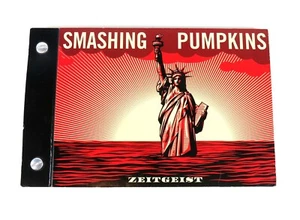 SMASHING PUMPKINS - Zeitgeist - CD - Special Edition - Excellent Condition - Foto 1 di 2