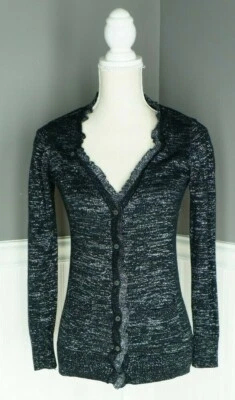 Cárdigan VICTORIA'S SECRET Negro Metálico Volantes Frontales Mezcla Cachemira Talla S/P Foto 1 de 4