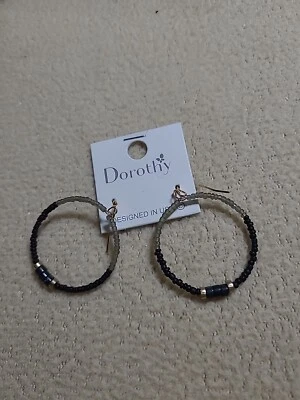 BRINCOS DOROTHY NOVOS - Imagem 1 de 4