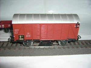 Märklin gedeckter Güterwagen der DB mit Zug-Schlußsignal-Neuwertig -ohne OVP - Bild 1 von 12