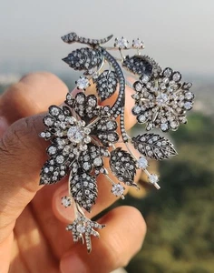 Vintage Style Brooch 925 Sterling Silver Cubic Zirconia Flora Tremblant Jewelry - Picture 1 of 7