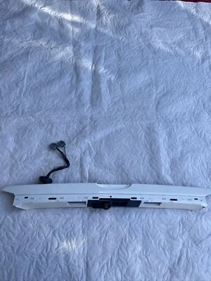 ✅ 17 18 2017 2018 Ford Fusion maletero adorno moldura mango OEM  Foto 1 de 4