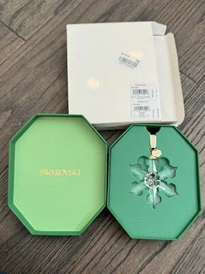 Swarovski Crystal Festive Annual Edition 2022 Ornament - Image 1 of 3