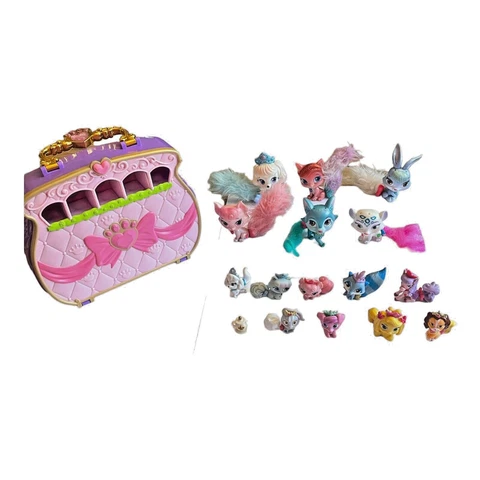 Disney Whisker Haven Tales Palace Pets -- 9 Minis + Carry Case and 6 Large READ Cover