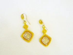 Orecchini in Argento 925 con Quarzo Rutilato e Smaltatura dorata con glitter - Foto 1 di 7