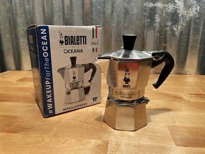 Cafetera espresso Bialetti Moka Express 1 taza con estufa Foto 1 de 4