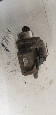 Motor de arranque a través de 11/00 compatible con 01 INFINITI QX4 1744581 Foto 1 de 4