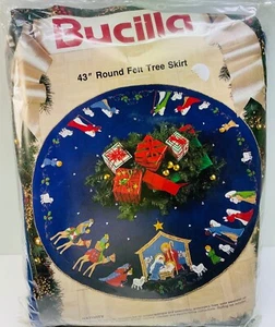 Bucilla 43"Round Felt Christms Tree Skirt Kit 1991 New In Pkg Vintage Complete - Picture 1 of 9