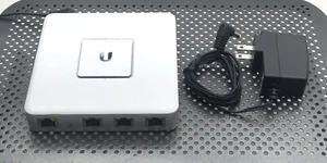 Ubiquiti Networks UniFi Security Gateway 1000Mbps Gigabit (USG) W/ Power Supply - Afbeelding 1 van 4