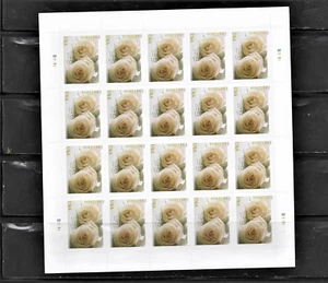 USA 2023  Forever Mint  Sheet of 20 Wedding Roses  Condition  Very Fine FV 15.60 - Picture 1 of 1