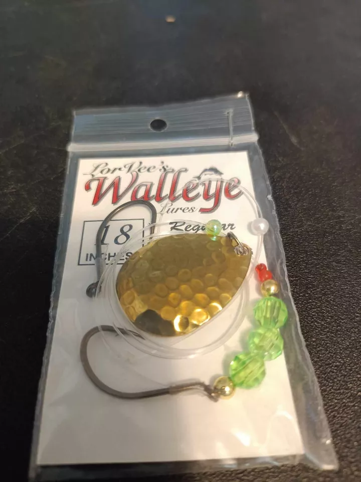 Double hook crawler harness Gold blade and light green beads. - Image 1 of 1