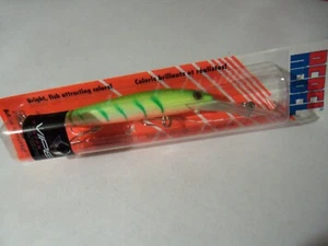 1 Rebel DJ20 Spoonbill Minnow Lure VIPER Custom Green Craw GLOW NIP - Picture 1 of 7