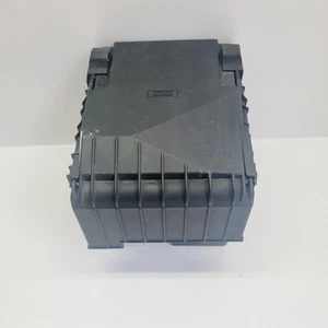OEM 2005-2007 Volkswagen Jetta SEDAN 2.5L Fusebox Fuse Box Relay Module - Picture 1 of 4