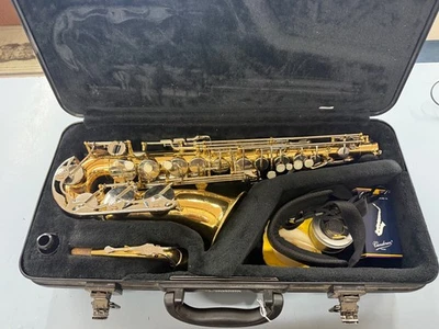 Saxofón alto Yamaha YAS-200ADII Advantage Standard Eb con estuche y accesorios Foto 1 de 4