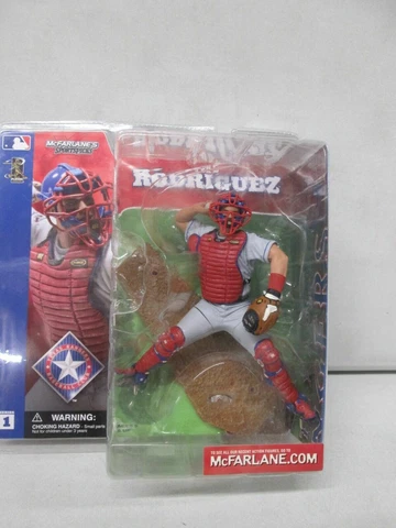 Ivan Pudge Rodriguez Texas Rangers MLB McFarlane Figure NIB Baseball Series 1 Cover