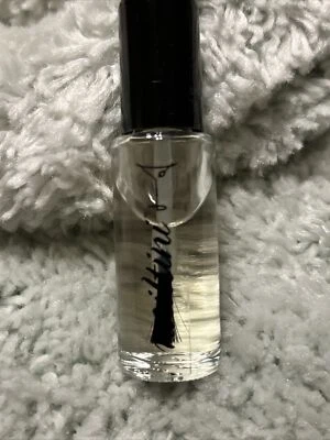 Nuevo esmalte de uñas Nailtini 0,25 fl oz mini vodka transparente sombra de uñas Foto 1 de 4