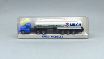 IGRA CAMION SEMI-REMORQUE TATRA 148 AVEC CITERNE DE LAIT REF. 619 - H0 1/87 - Photo 1/4