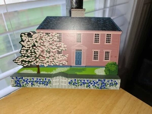 Shelia's Collectibles Munroe Tavern Lexington, Mass 1998 SOC98 - Picture 1 of 2