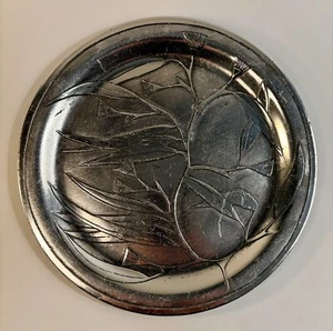 Don Sheil Cast Aluminum Tray 11.5" Round Flowering Gum Leaf Motif Australian - Picture 1 of 8
