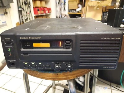 USED Vertex VXR-7000U Desktop 50 Watt UHF Repeater 450-480 UNTESTED AS IS - Image 1 of 4