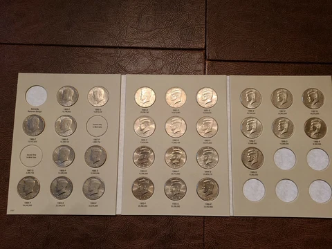 KENNEDY HALF DOLLAR BOOK WITH COINS1985-1986 and 1988-1999 28 COINS Cover