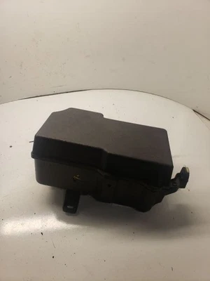 Compartimento de motor de caja de fusibles compatible con 13 DART 1076997 Foto 1 de 4
