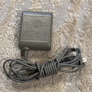 Nintendo OEM AC Adapter Charger Nintendo DS Lite USG-002 USG-001 Very Good 0901 - Picture 1 of 5