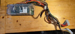 Hewlett Packard Proliant ML350 G4, Power Supply backplane - Afbeelding 1 van 4