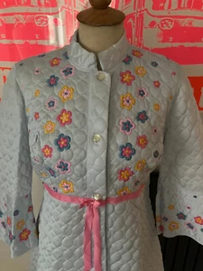 VTG 60S 70S DRESSING GOWN PALE BLUE FLORAL DETAILS A-LINE PINK BOW TIE 8 - Picture 1 of 18