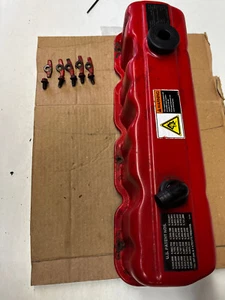 Volvo Penta 3.0L Valve Cover & Bolts - 3853784 - Picture 1 of 5