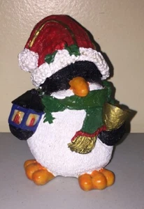 K's Collection Vintage 4,5" Harz Baby Pinguin Weihnachten Urlaub Figur - Bild 1 von 5