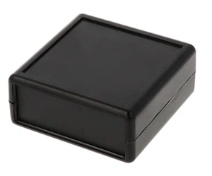 Hammond Caja ABS Negra 1593KBK 2.6x2.6x1.1 pulgadas con Tornillos y 4 Paneles Nuevo Stock Nuevo de Lote Antiguo - Imagen 1 de 2