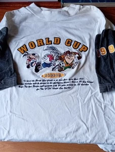 World Cup USA 1994 Looney Tunes T Shirt Football Soccer Bugs Bunny Embroidered - Picture 1 of 5