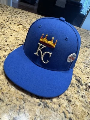 Kansas City Royals 2023 Lids x Mitchell & Ness Hat 1993 TOPPS w/Pin Fitted 7 1/8 - Image 1 of 4