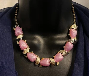 Vintage Pink Pearlescent Gold Tone Necklace - Picture 1 of 8