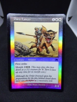Magic: The Gathering   Foil - Daru Lancer- Onslaught   card   1993-2002 - Image 1 of 2