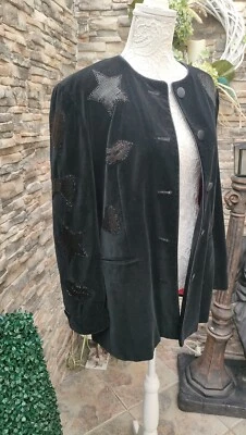 Vintage ESCADA by Margaretha Ley Black Velvet Sequin Blazer 80s 90s — 第 1/4 张图片